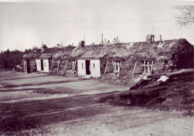 Militørgamme på Svanvik